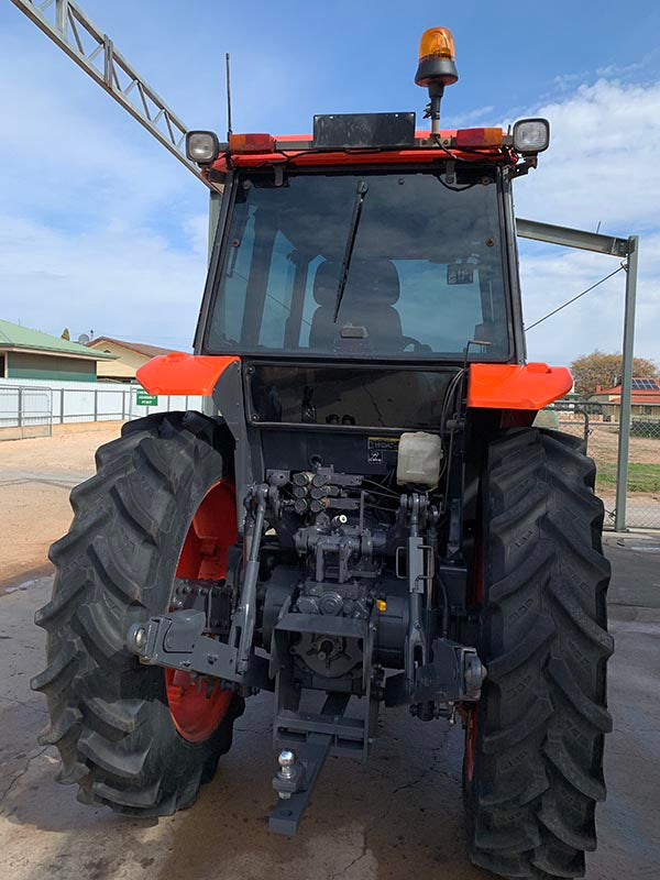Kubota M95S Tractor For Hire