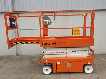 Electric Scissor Lift 7.79 Working Height For Hire
